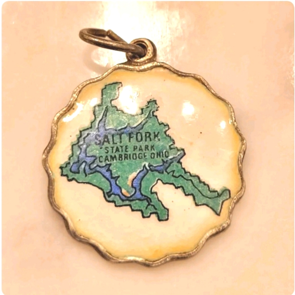VINTAGE RARE ENAMEL SALT FORK STATE PARK CAMBRIDGE OHIO STERLING CHARM 2g